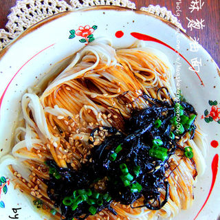 芝麻葱油面