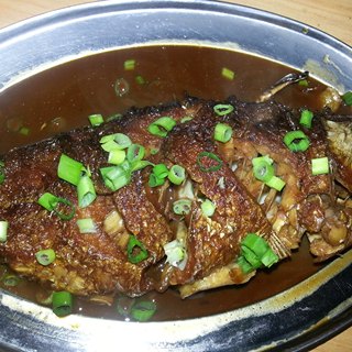 红烧鲫鱼