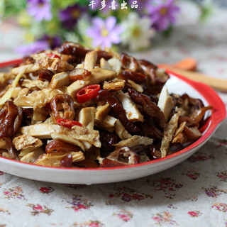 辣椒熏豆干炒腊肠