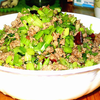 野山椒爆炒牛肉沫