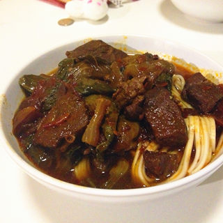 秘制红烧牛肉面