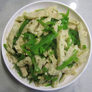 青椒脆豆腐
