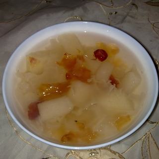 蔓越莓桃胶糖水