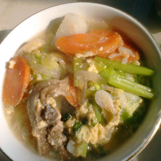 剩菜五彩鸡蛋粥