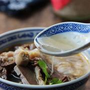 京味小吃：色白汤浓---白汤杂碎