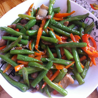 豆角炒肉