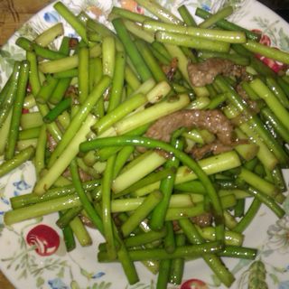 蒜薹炒肉