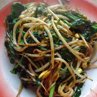 豆芽炒豆苗
