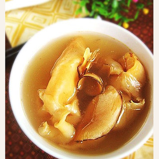 海底椰鱼胶鸡汤