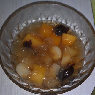 木瓜荸荠红枣银耳羹