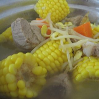 玉米排骨汤