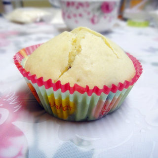 葡萄干香草牛奶麦芬