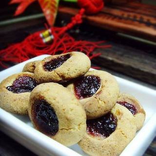 蓝莓酱饼干