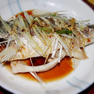 清蒸鲈鱼
