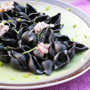 螺蛳墨鱼汁意面