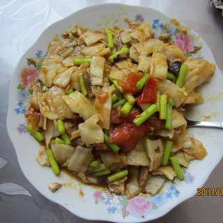 蒜薹炒面片