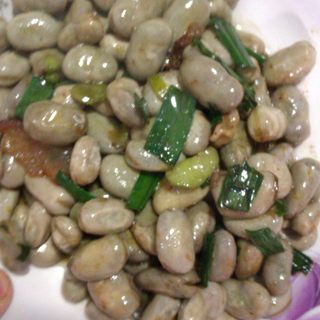 蒜苗炒胡豆