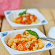 蒜香果仁卡通面