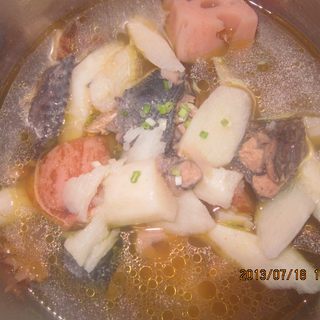 山药莲藕滋补鸡汤