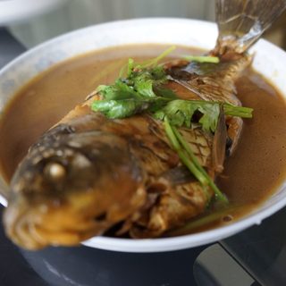 红烧鲫鱼