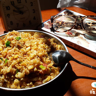 腐乳酱油肉炒饭