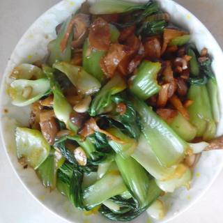 香菇油菜肉片