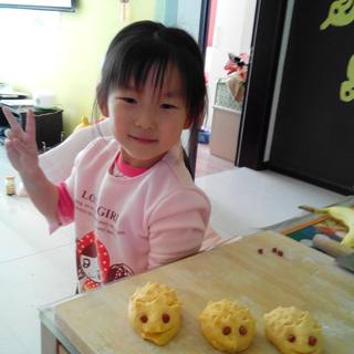 胡萝卜蛋奶双色馒头