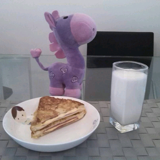 牛肉火腿西多士