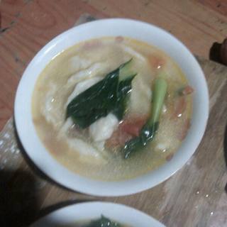 西红柿青菜疙瘩汤