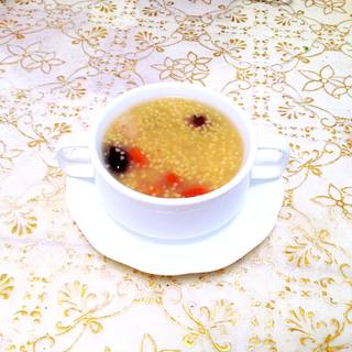 小米菱角桂圆粥