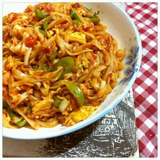 西红柿鸡蛋炒面