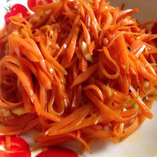 清炒胡萝卜丝