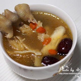 滋补药材泡凤爪