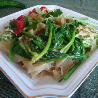 金针菇麻酱拌面