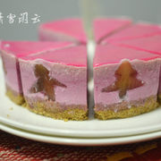 火龙果圣诞慕斯