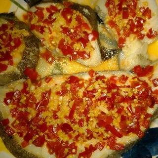 香蒜剁椒比目鱼