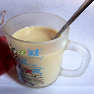 自制冬季热奶茶