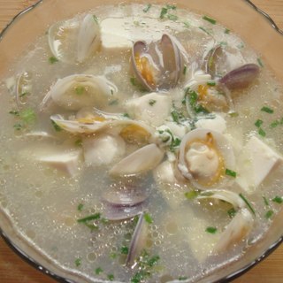蛤蜊豆腐汤