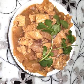 油豆腐烧五花肉