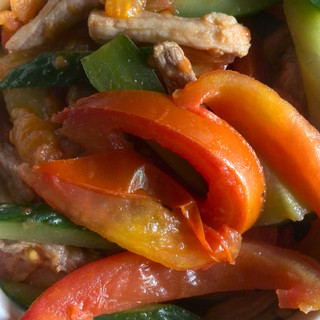 西红柿青瓜炒肉