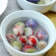五彩豆沙汤圆
