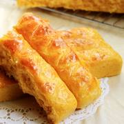 胡萝卜沙拉酱排包