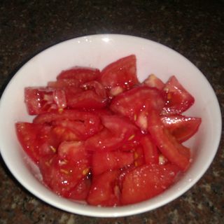 凉拌西红柿