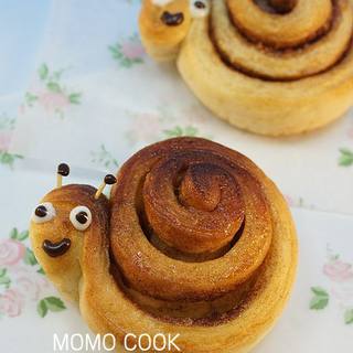 小蜗牛肉桂面包卷