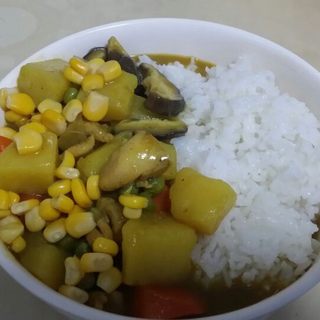 咖喱鸡肉饭