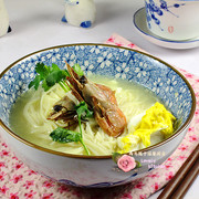 簡單鮮美的北極蝦上湯面