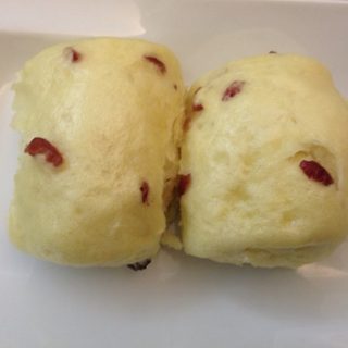 蔓越莓羊乳蜂蜜馒头