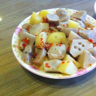 剁椒芋头土豆