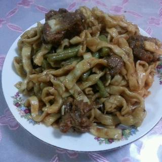 排骨豆角焖面