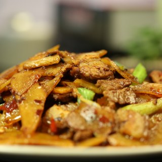 土豆盐煎肉